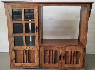 Very Nice Wood Media Center with Slide out CD/DVD Storage