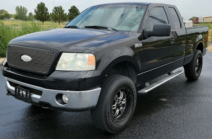 2006 Ford F-150 - 4x4!