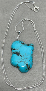 (1) 74.50ct Blue Turquoise Gemstone Freeform Slice .925 Necklace