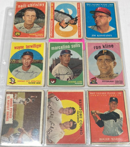 (9) Vintage 1950&rsquo;s And 1960&rsquo;s Baseball Cards&hellip; Roger Maris, Joe Cunningham +