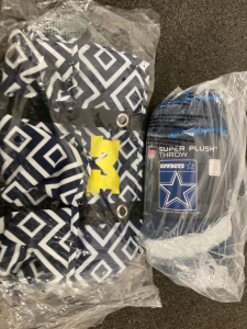 Cowboys Blanket & Michigan Jr Caddy