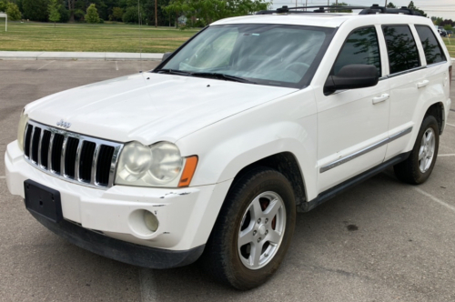 2006 Jeep Grand Cherokee - Sunroof!