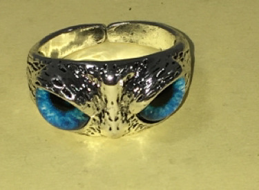 Adjustable Owl Ring (Blue Eyes)