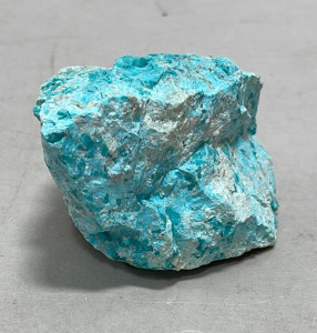 (1) 1230.50ct Natural Turquoise Gemstone Rough Specimen (From Arizona Mine)
