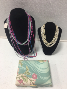 Beaded Fashion Necklaces with Box