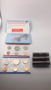 (1) 1994 United States Mint Uncirculated Coin Sets (150) 1940-58 Wheat Pennies