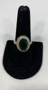 Oval Cut Faceted Emerald a.925 Ring