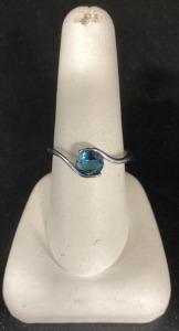 Round Cut Aquamarine .925 Ring Size 9