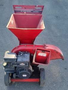 MTD Yard Machines 5HP Wood Chipper/Shredder