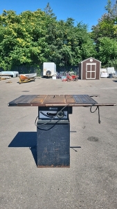 Rockwell Table Saw