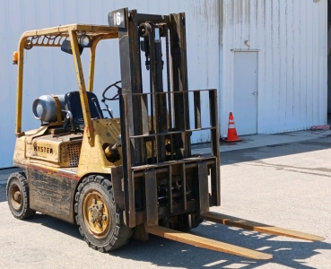 Hyster Forklift Model H40H Serial D003D01779S