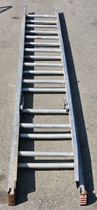 <MB> 18' Aluminum Extension Ladder