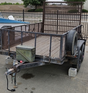 Two Axel Trailer w/ Ramp