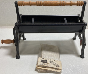 Vintage Paper Log Roller w/ Ties