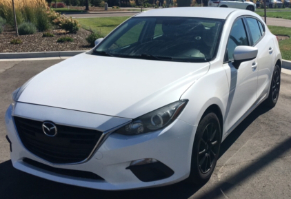 2015 MAZDA 3 - 6 SPEED MANUAL - RUNS WELL