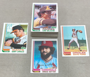 (50) 1982 Topps MLB Baseball Cards&hellip; Luis Salazar +