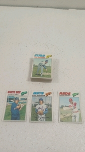 (50) 1977 Topps Baseball Cards Including Jerry Koosman and More!!