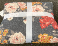 Grey Floral Quilt King Size - 3