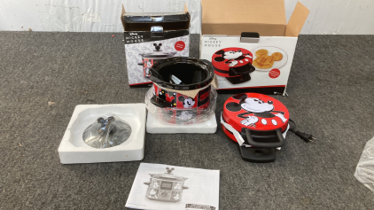 Mickey Mouse Cookware