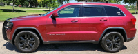 2013 Jeep GRAND CHEROKEE - 4x4 - V-8 - 3