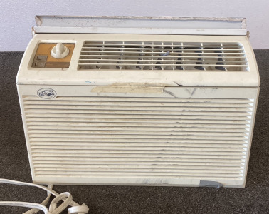 Hampton Bay AC Unit