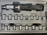 Ratchet Socket Sets - 3