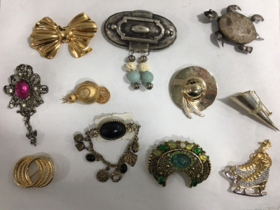 (11) Broach/Pins