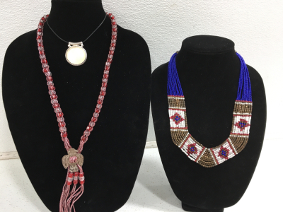 (3) Gorgeous Ladies Fashion Necklaces