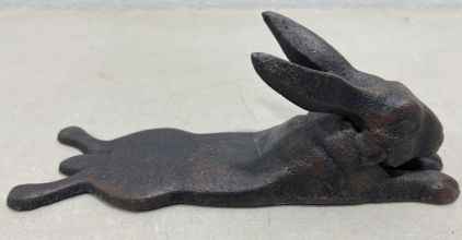 (1) Cast Iron Hare/Rabbit Door Stop
