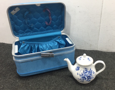 Vintage Airway Vanity Case And Teapot