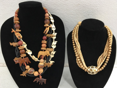 (4) Amazing Wood Safari Theme Womens Necklaces