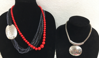 (3) Beautiful Ladies Necklaces