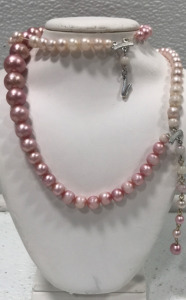Pink And White Beaded Necklace