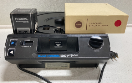 Kodak Carousel 5200 Projector