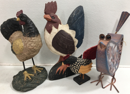 (4) Rooster/Chicken Decorations