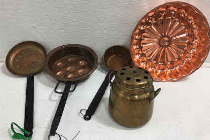 Assorted Kitchen Items