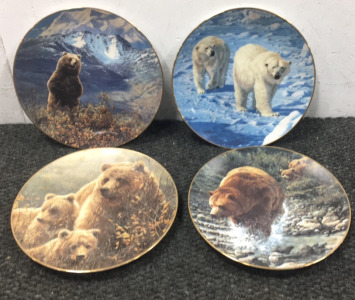 (4) Collectible Bear Plates