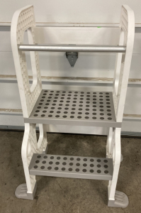 Plastic Toddler Counter Helper