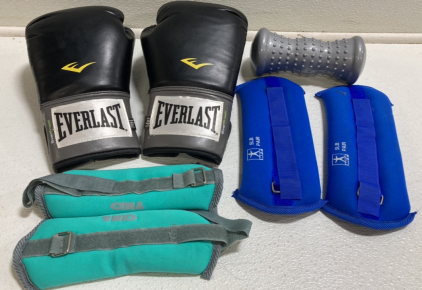 Everlast 14oz Gloves, (2) Pairs of Ankle Weights