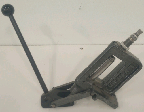 Lyman Crusher III Reloader With Die and Shell Holder