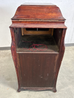 Antique Victrola Box - 4