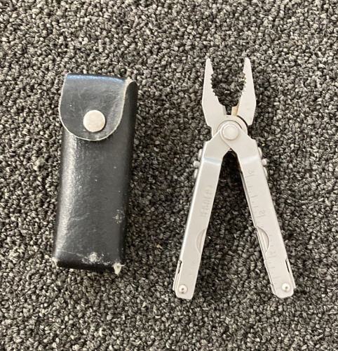 Gerber Leatherman With Belt Case