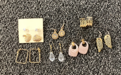 Gold Themed Earrings (8 Sets)