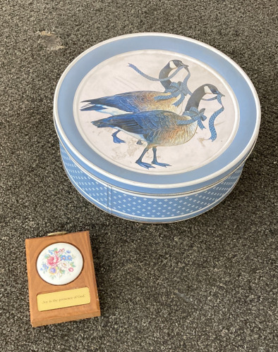 Goose Metal Tin and Home Decor