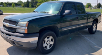 2005 CHEVROLET SILVERADO - 4X4 - RUNS WELL