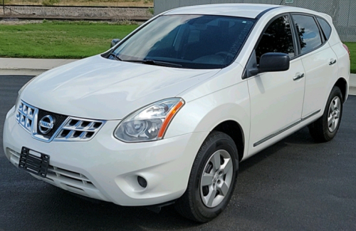 2011 NISSAN ROGUE - 89K MILES - AWD! RUNS WELL