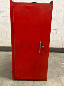 Locking Tool Cabinet