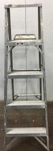 Aluminum StepLadder