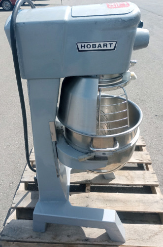 Hobart 30-Quart Commercial Restaurant Mixer