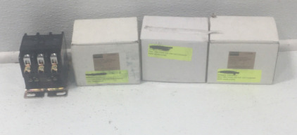 (4) Mars Definite Purpose Contactor, 40A 3 Pole 120 Volt Coil-Contactor